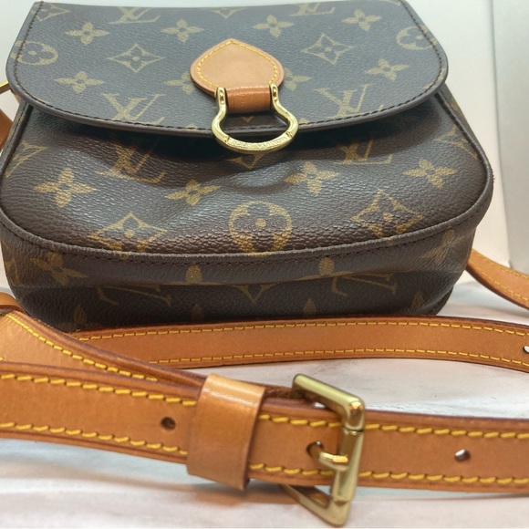 Authentic Louis Vuitton MM Saint Cloud Crossbody Bag, made in USA. - Picture 16 of 16